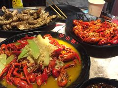 -沪小胖小龙虾(淮海中路旗舰店)