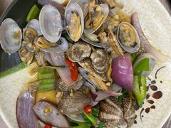 -忆海南海鲜(椰风巷第一市场店)