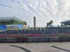 -亚龙湾中心广场