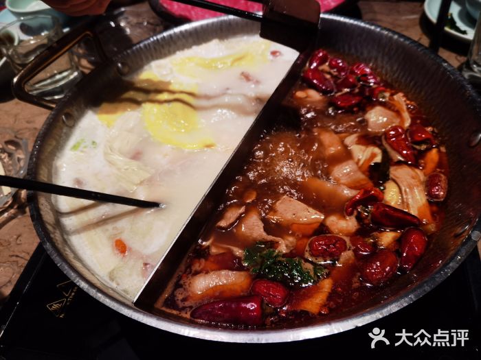 捞王锅物料理(四川北路店)胡椒猪肚鸡图片