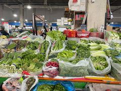 -锦绣大地生鲜食品厅(巨山路店)