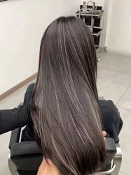 -苑苑发型设计