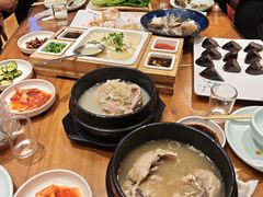 -长寿参鸡汤(朝韩风情街店)