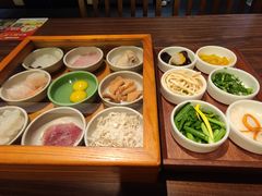 -良米山·云南野生菌过桥米线(上海首店)