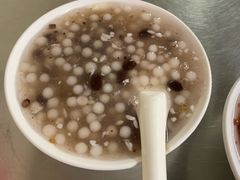 -芳婆糕团店(王府大街店)