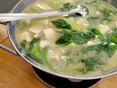 生蚝豆腐锅-悠斋餐厅海鲜家常菜(火车站店)