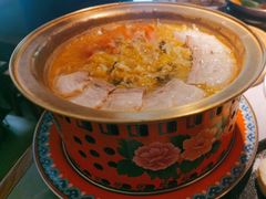 东北酸菜川白肉-厨创东北传家菜(信义坊店)