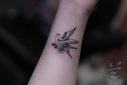 -见雾TATTOO STUDIO