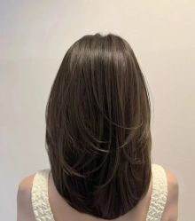 -BULB STUDIO 巴柏明星发型工作室