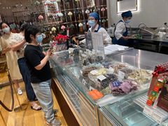 -VENCHI 闻绮(上海佛罗伦萨小镇店)
