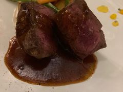 扒肉眼牛排配黑胡椒汁-马克西姆餐厅(崇文门店)