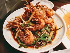 油爆大虾-上名堂·鱼头好吃(体育场路店)