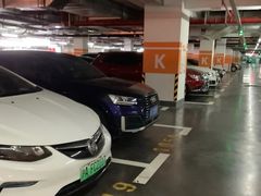 -龙湖上海闵行天街-停车场