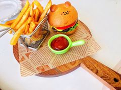 -小劳拉生日蛋糕西餐厅