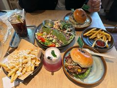 -龙治汉堡(中华城店)