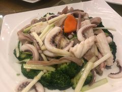 鱿鱼炒西兰花-心点盛宴江南西店
