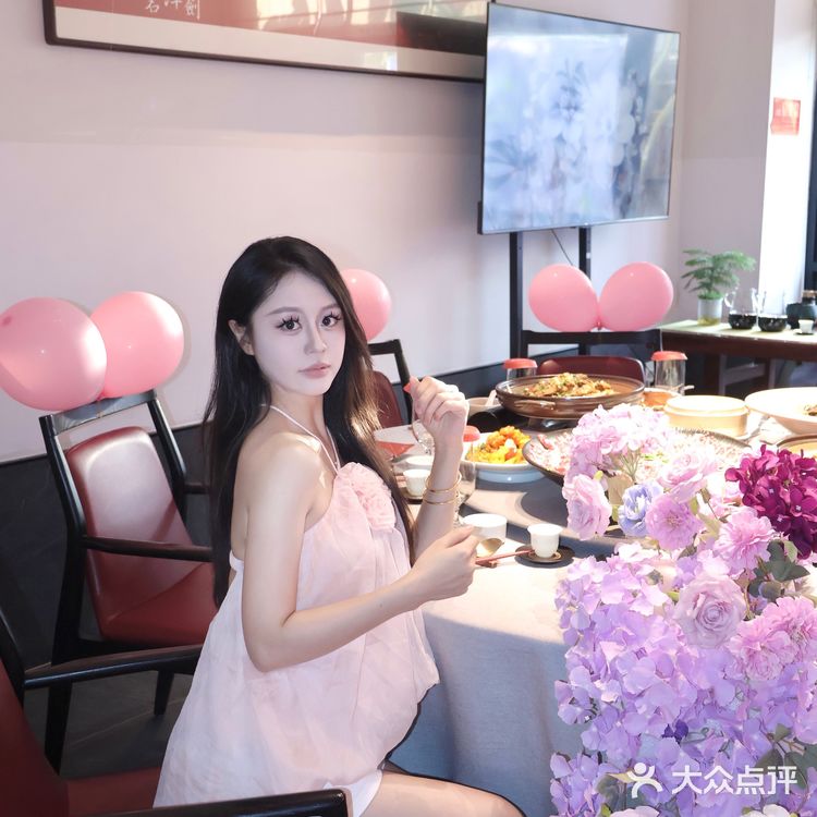 惠州!!仪式感拉满的生日精致湘菜餐厅