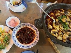 香辣石锅鱼-九寨沟石锅鱼(沣峪口二十年店)