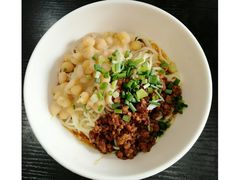 豌杂面-秦云老太婆摊摊面(磁器口店)