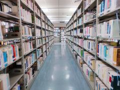 -南山图书馆(常兴路店)