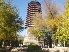 -玲珑塔公园