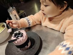 -W COLLECTIVE  DESSERT SHOP