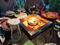 -二荆条·蜀鲜汇城市森林火锅