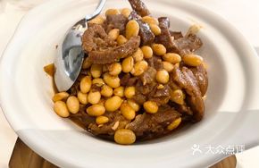 Stewed Beef Shank with Soybeans