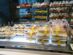 -巴黎贝甜(大宁国际商业广场店)