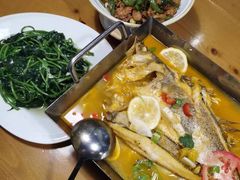 -老板很二(吉大店)