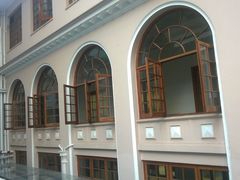 -香港大学