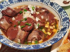 -吴记酱骨炖菜馆(西大直街店)