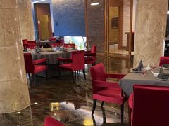 -粤尚腾香居中餐厅(首都机场希尔顿店)