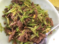 小炒黄牛肉-渔舟意·湖南家宴(萝岗纳金城店)