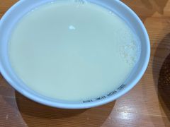 -弄堂咪道-饭香·面香·馄饨香(兴梅店)