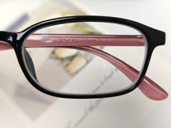 -罗伯特眼镜·蔡司官方授权(罗湖国贸店)