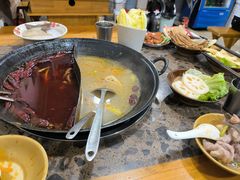 -谭记重庆老火锅(总店)