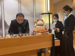 -一本X目奈子日式单根美睫专业店