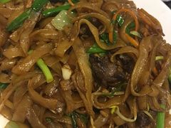 -蚝美人·生蚝海鲜烧烤(茶花园店)