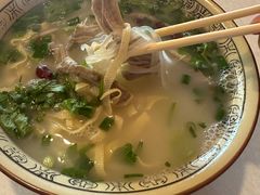 -烤鸭肉夹馍鸭汤店