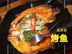 傣族香茅草烤鱼-雀舞云南菜(天津天河城购物中心店)