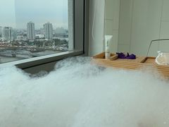 -阿瓦尼河滨曼谷酒店