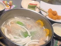 -椰小鸡·琼州糟粕醋·火锅(美兰缤纷城店)