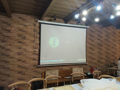 -玩坞轰趴馆·户外团建聚会主题生日派对馆(世豪广场店)