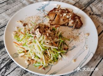 我喜欢旅行品美食做美食 去西贡厨房学会了烤鸡青芒沙拉