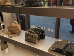 -BALENCIAGA(比斯特苏州购物村店)