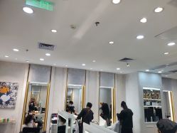 -Kraemer Paris  苏豪路易士·嘉玛发廊