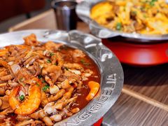 -胖哥俩肉蟹煲(湖滨银泰in77店)