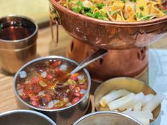 -成都你六姐·牛肉冒菜(城市集市合生汇店)