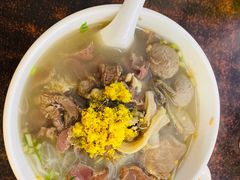 -潮镇老尾牛杂(环城西路店)
